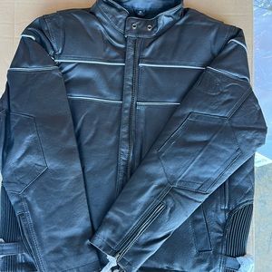 Bullet proof, leather jacket, size medium brand new, never worn.